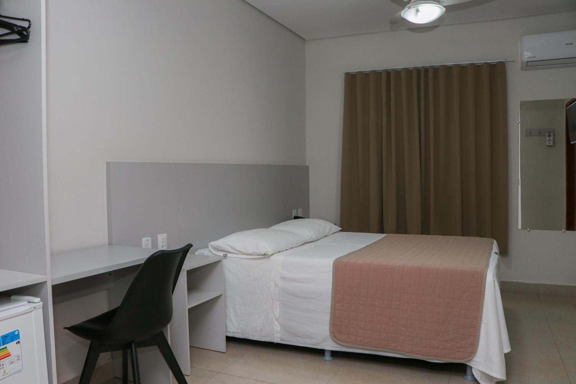 Hotel Milenio Ponte Nova Exteriör bild