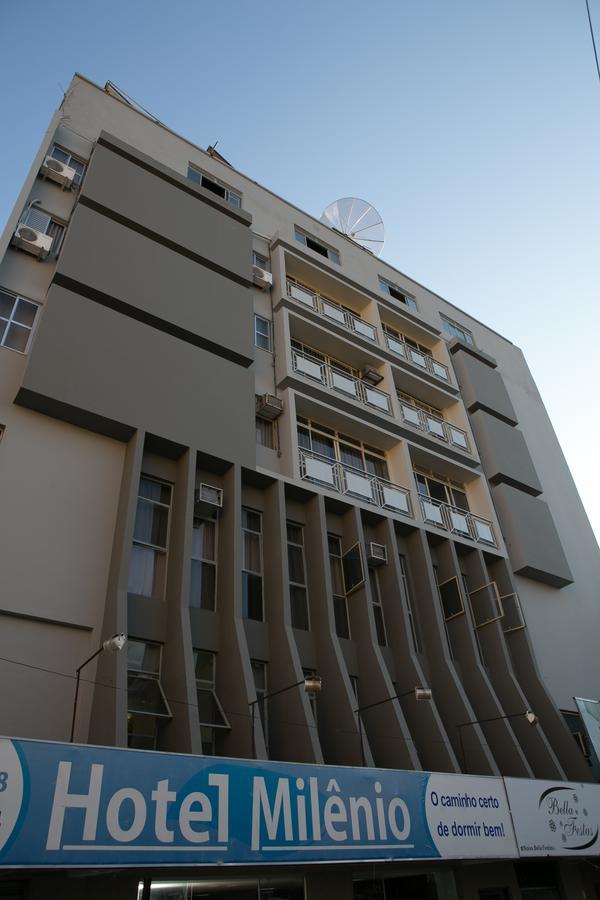 Hotel Milenio Ponte Nova Exteriör bild